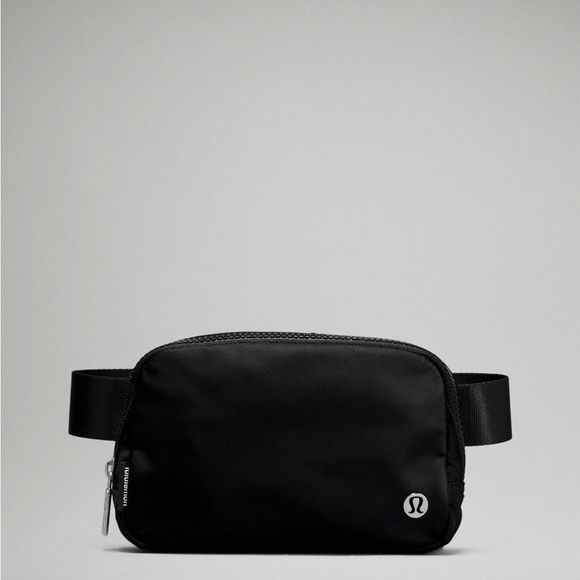 lululemon athletica Handbags - NWT Everywhere Belt Bag 1L Black